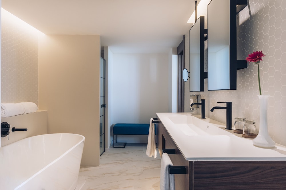 Iberostar Selection Playa De Muro Village 23/64