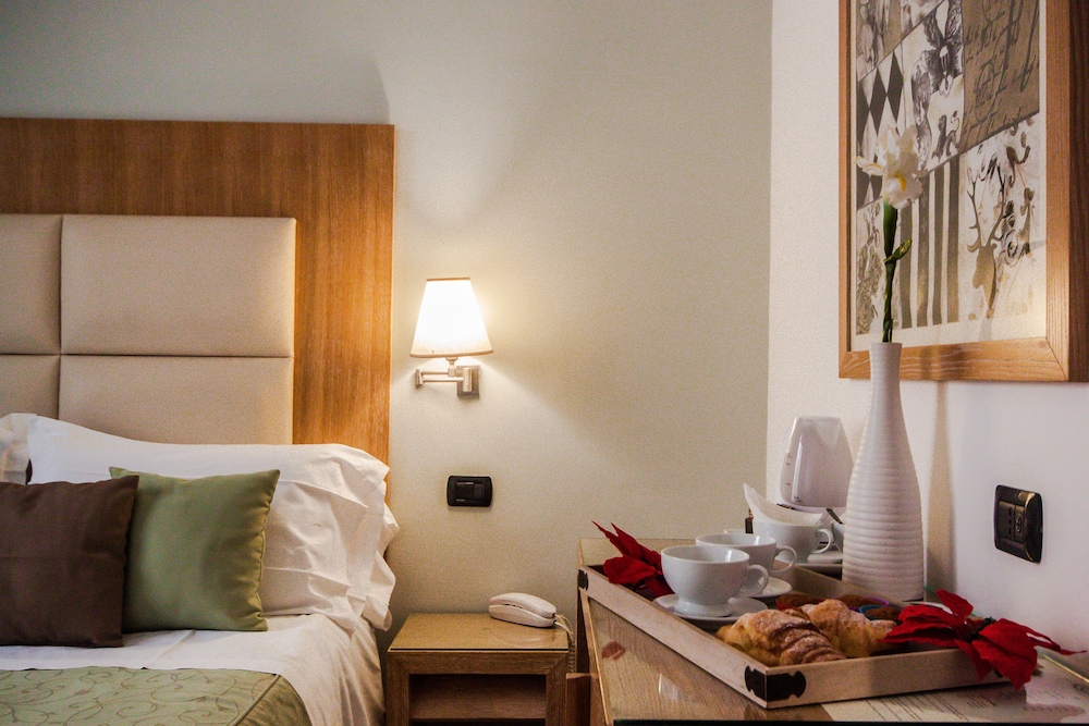 Sorrento City Hotel 47/76