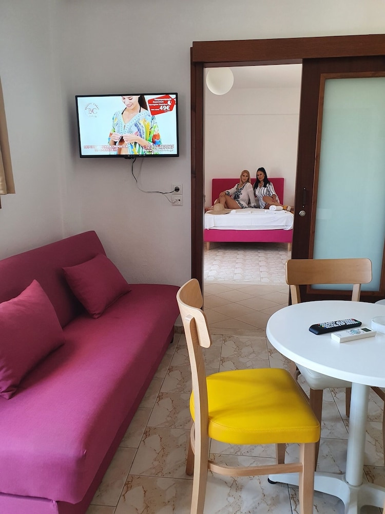 Arhodiko Hotel 40/72