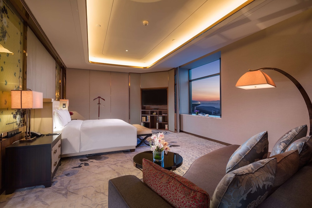 Hilton Urumqi 36/63