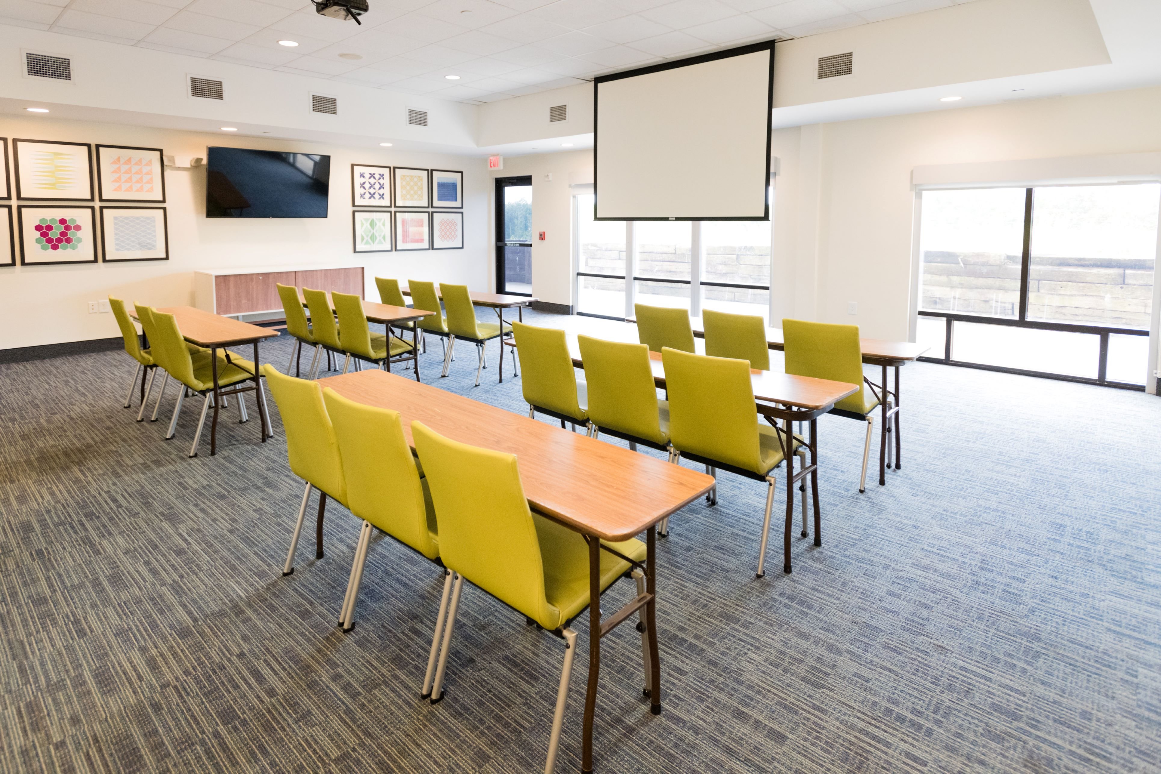 Holiday Inn Express Hotel Suites Lexington Nw the Vineyard 43/50