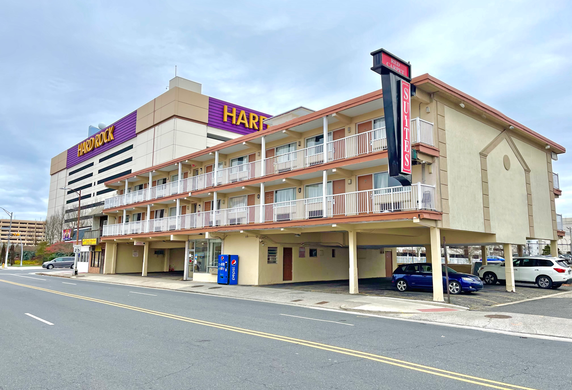 Red Carpet Inn &amp; Suites 29/30