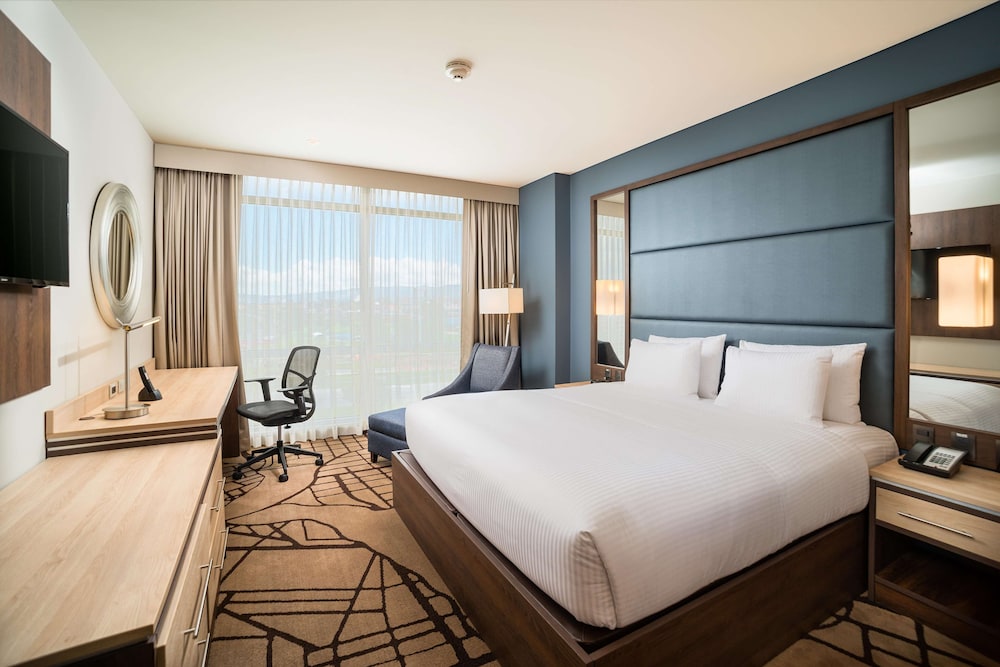 Hilton Garden Inn Bogota Airport 11/53