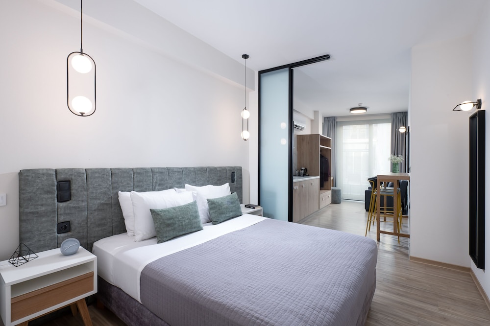 Enattica Suites 13/50