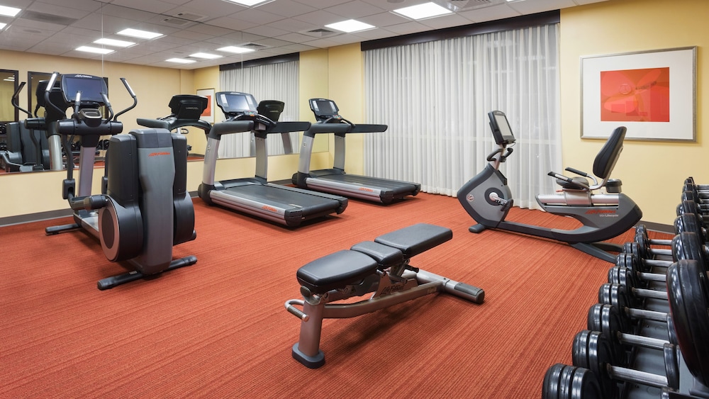 Hyatt Place Coconut Point 33/64
