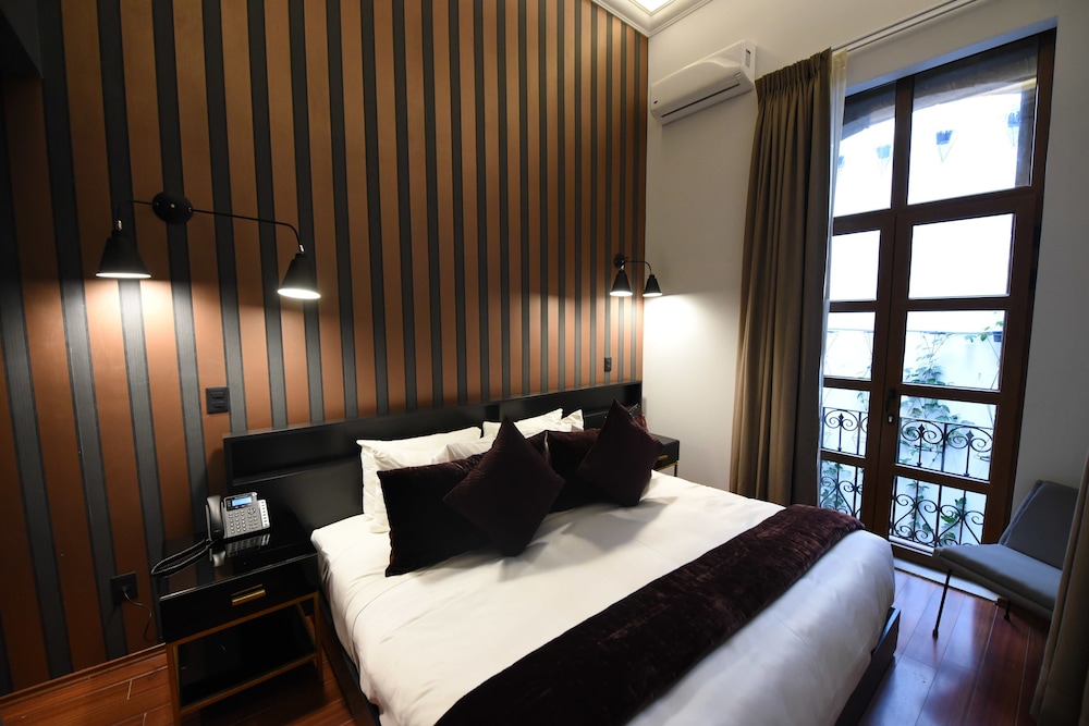 Casa Prim Hotel Boutique 34/76