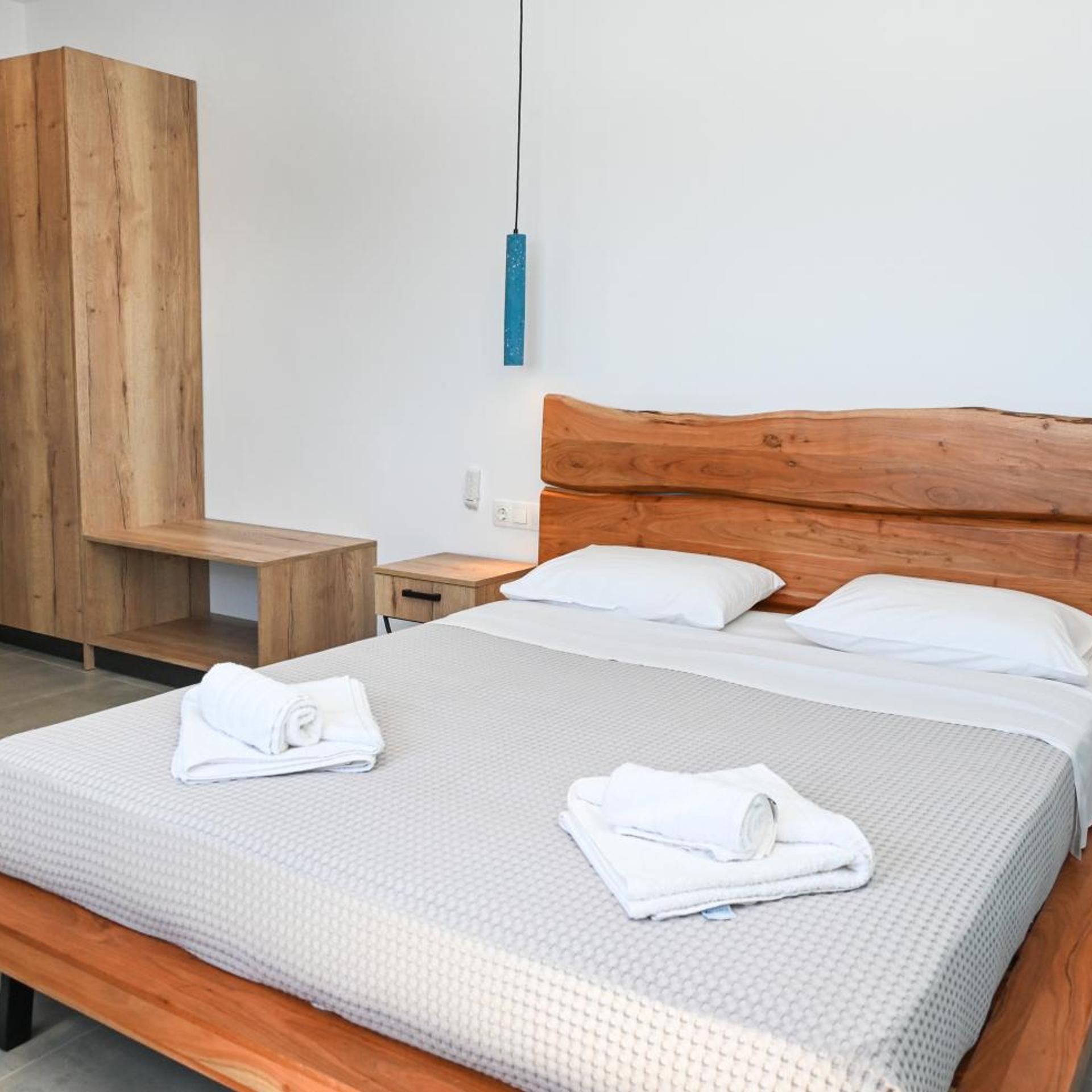 Room at Glaronissia Hotel, MILOS