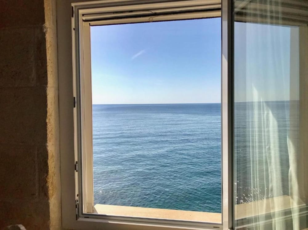 Bellavista Suites 41/50