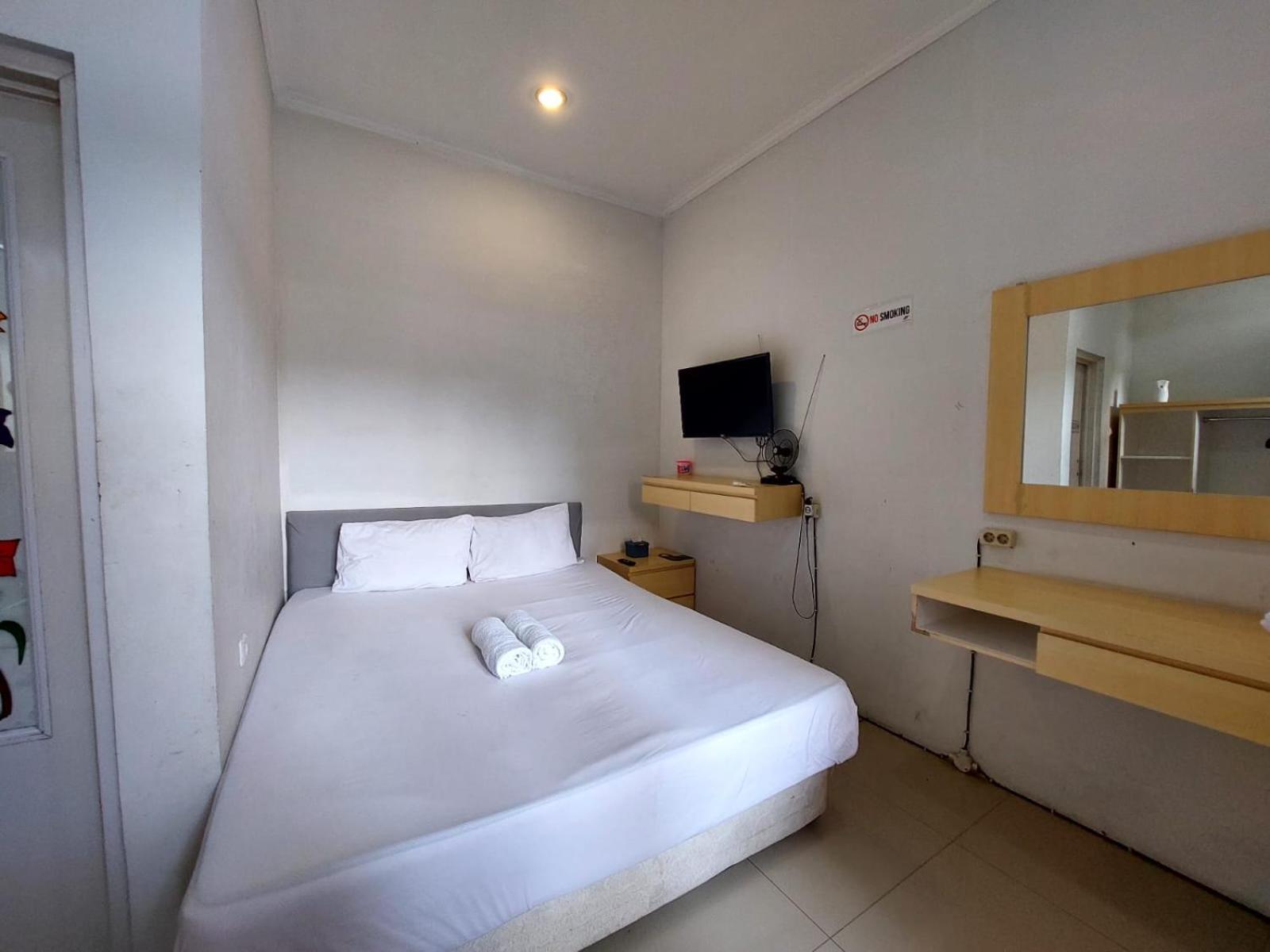 OYO 1271 One Family Guesthouse 16/56