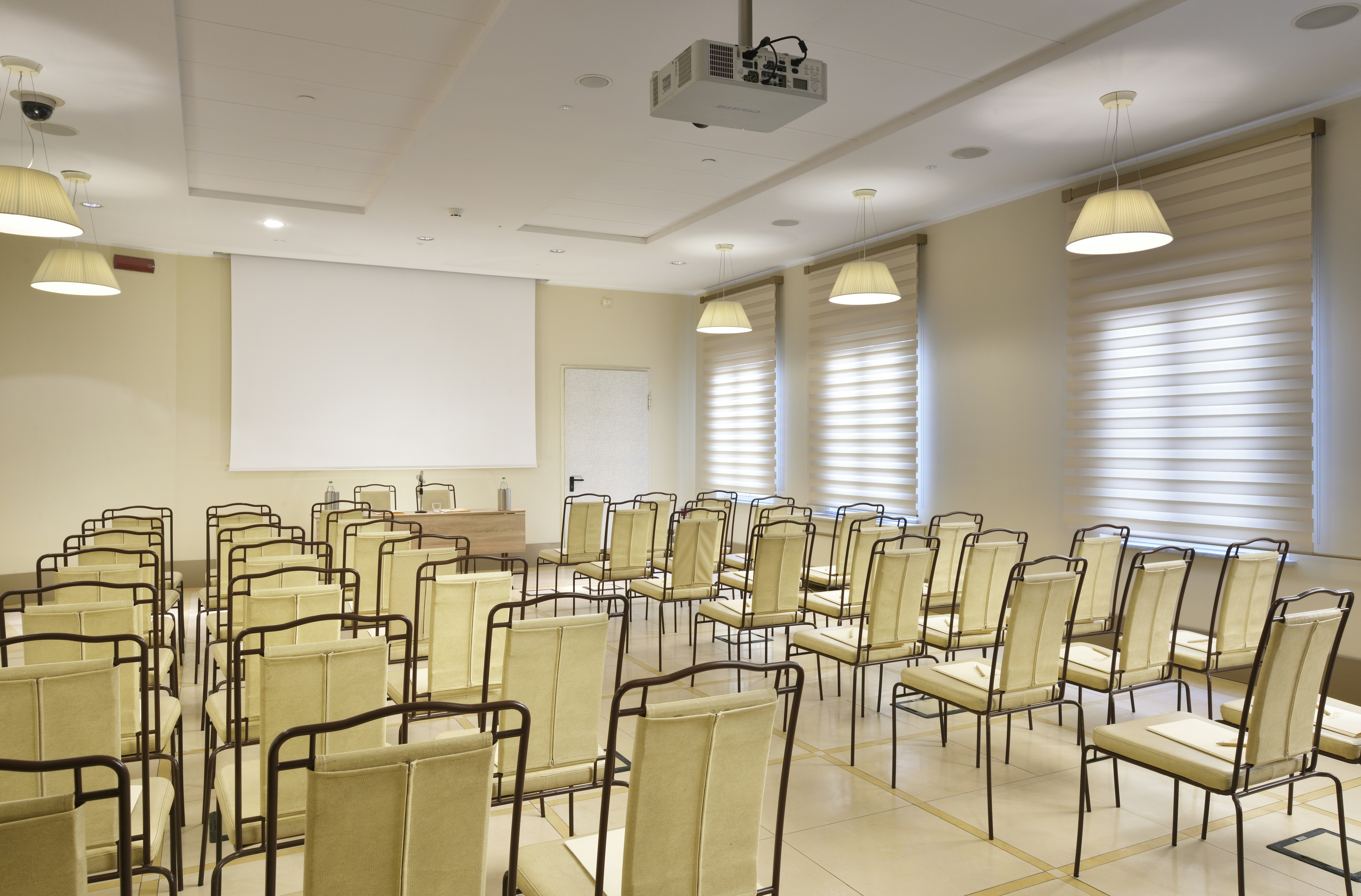 Grand Hotel Savoia Genova, Curio Collection by Hilton 70/73