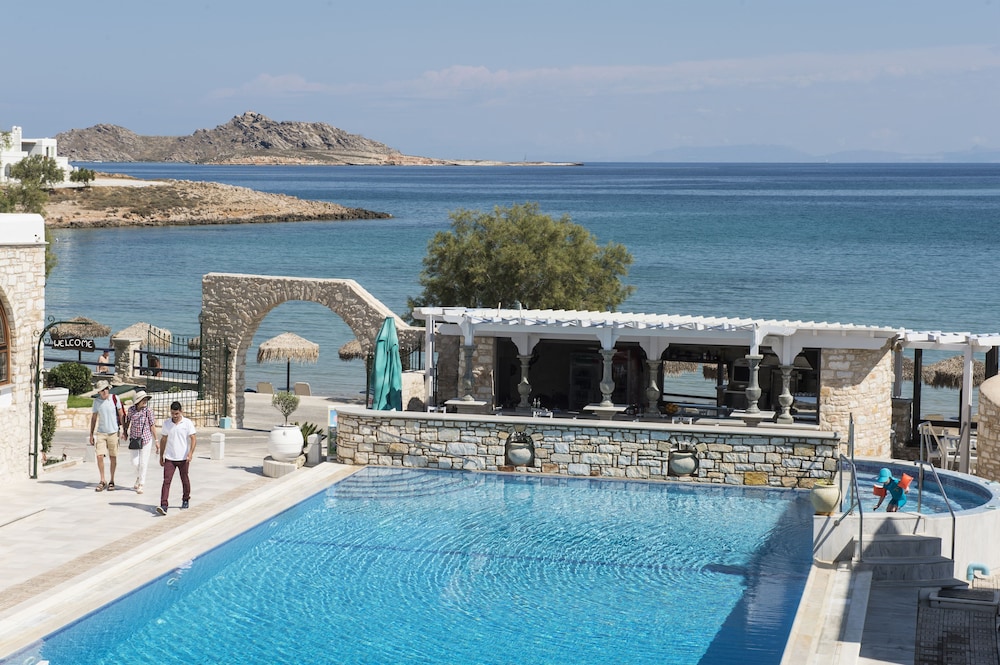 Contaratos Beach Hotel 39/50