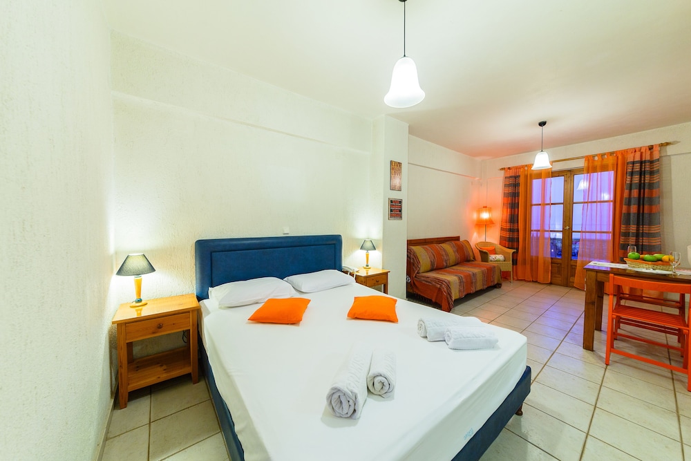 Grekis Hotel Apartments 7/33