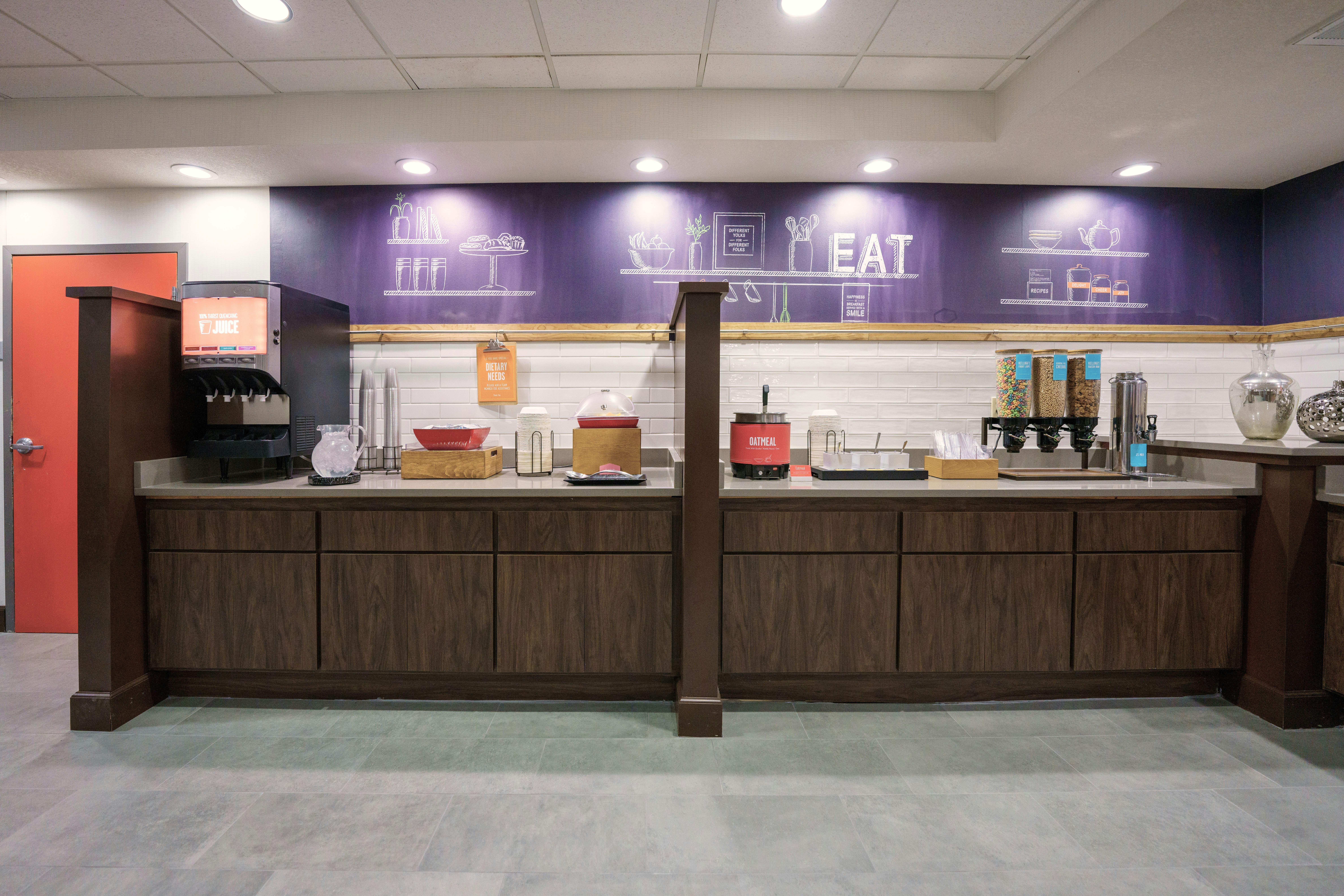 Hampton Inn Hays North of I 70 6/37