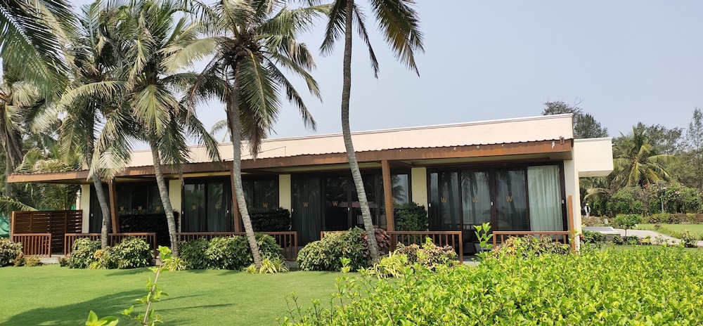 Welcomhotel by ITC Hotels, Kences Palm Beach 4/48