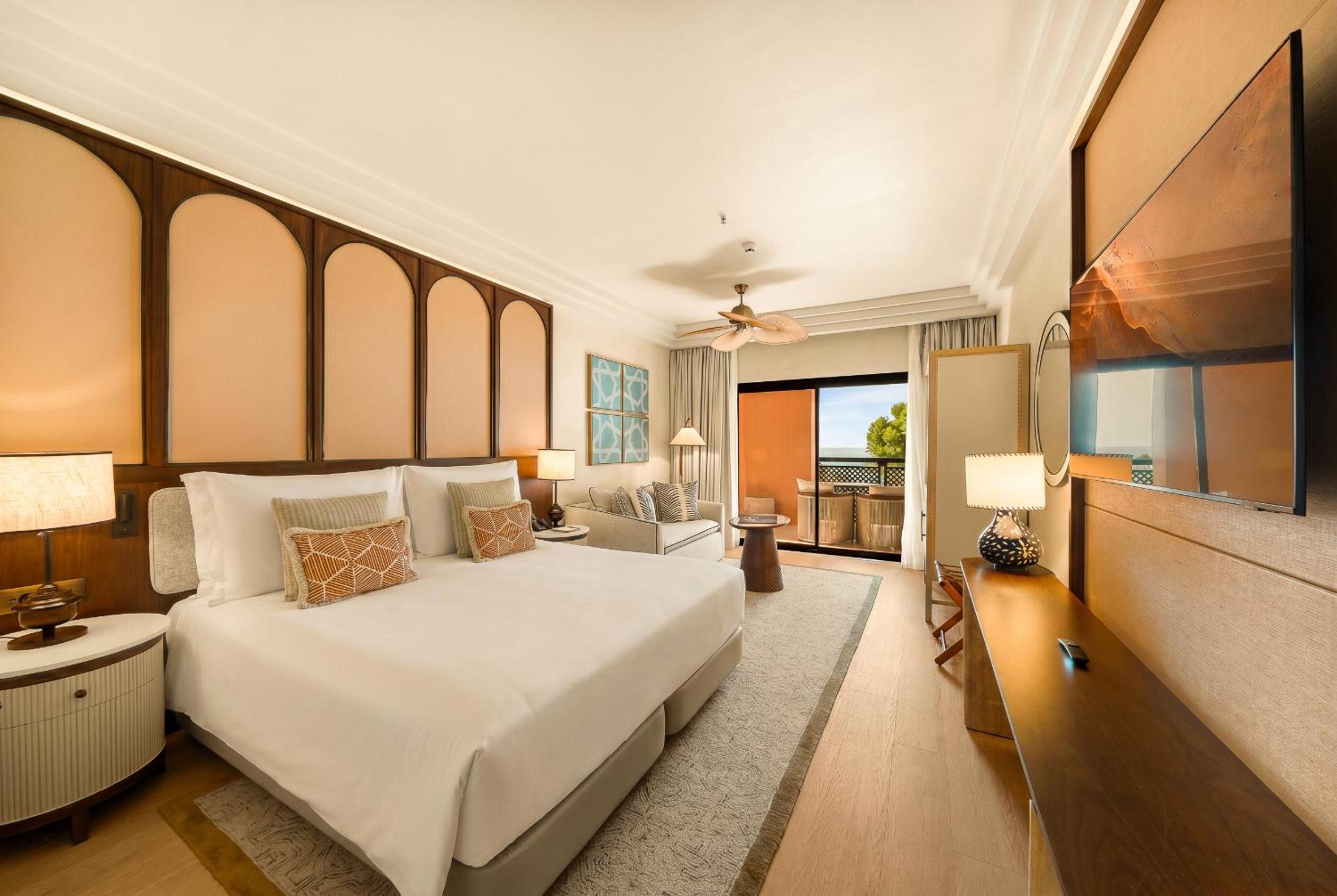 Junior Suite, King Bed, Sea View