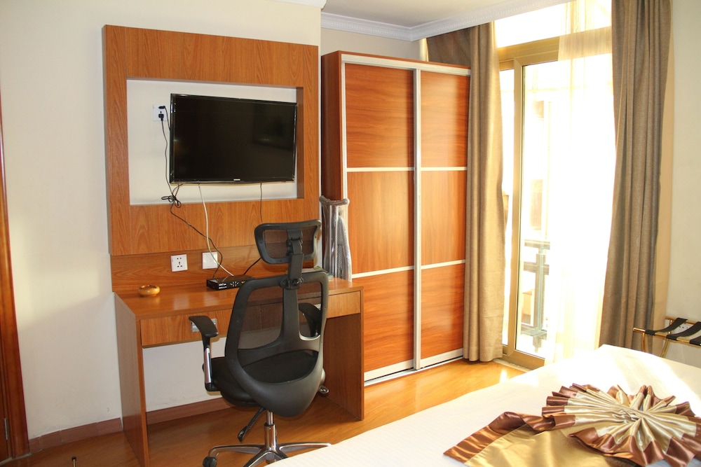 Emmad Furnished Hotel 35/50