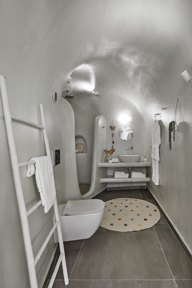 Mellow Luxury Cave 59/77