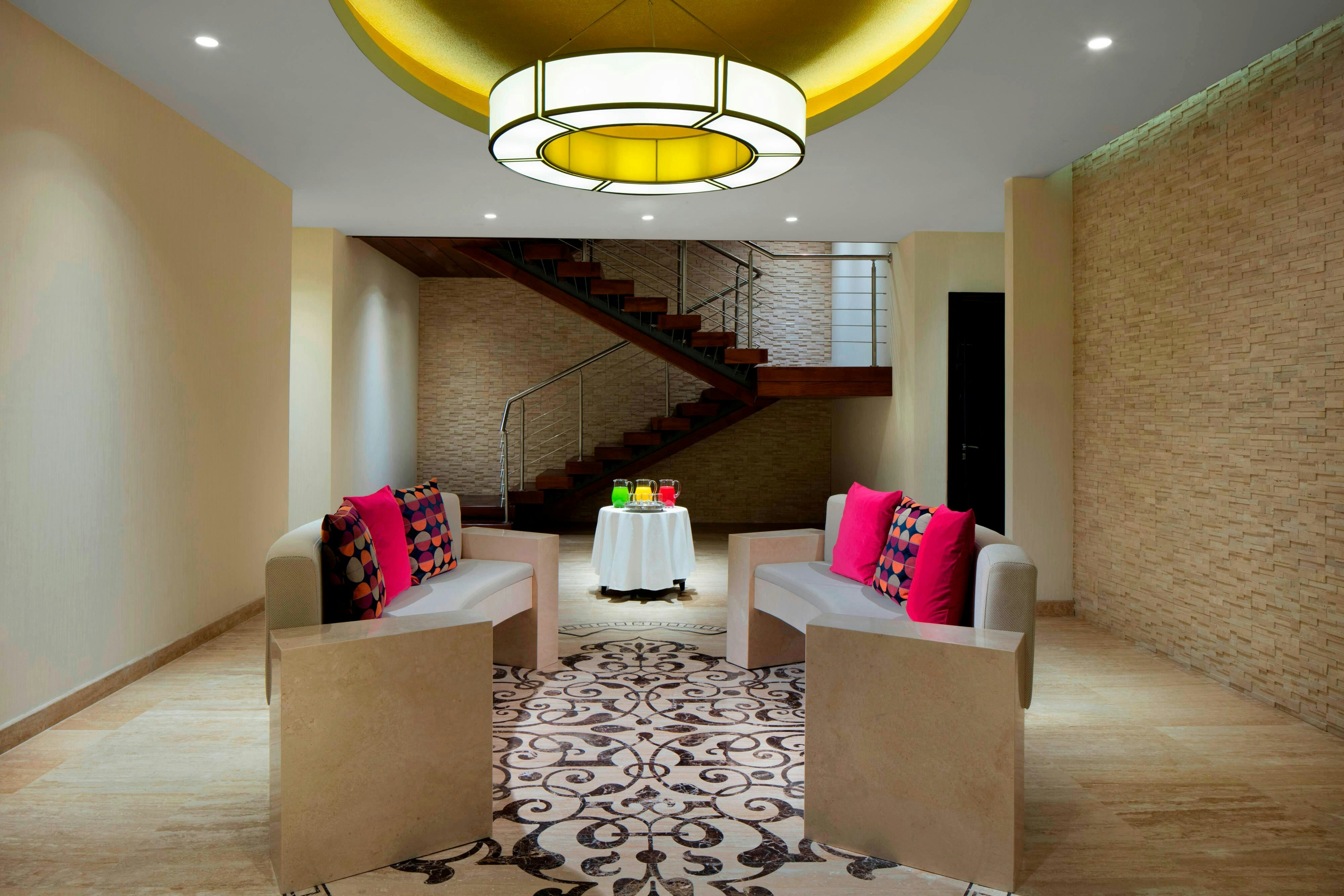 Sheraton Sharjah Beach Resort Spa 28/58