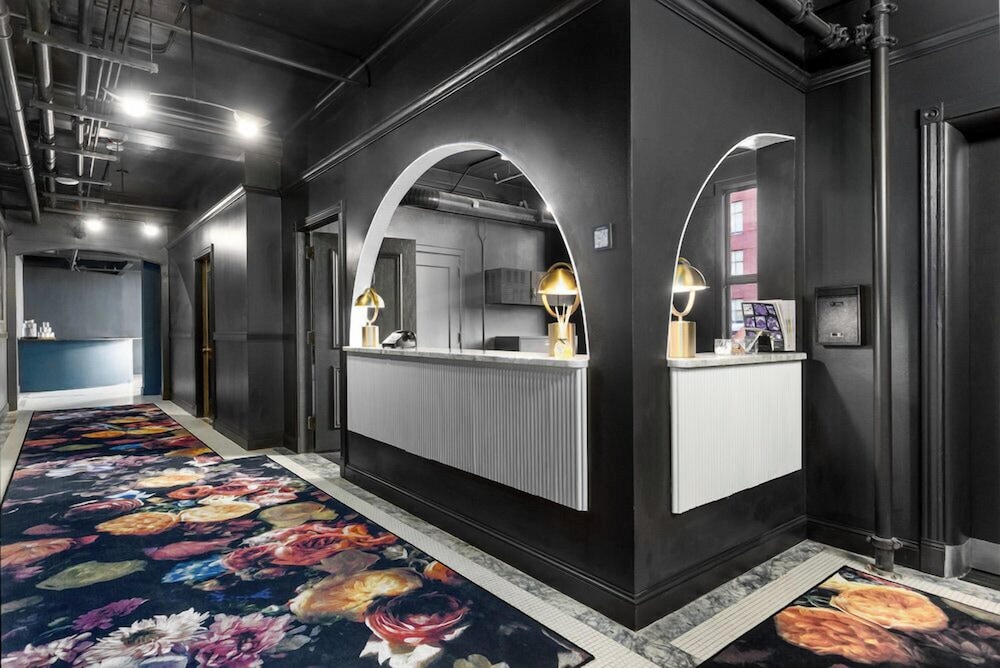 Symons Block Hotel 1/9