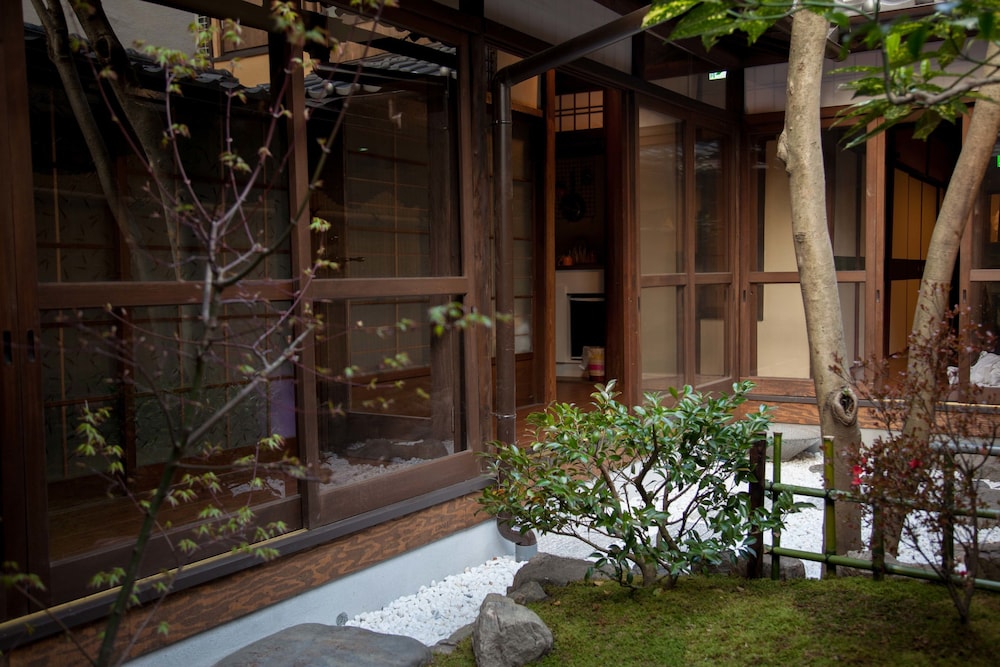 Kyoto Guesthouse Lantern In Gion 46/50