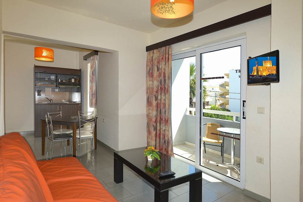 Ialysos City Hotel 31/51