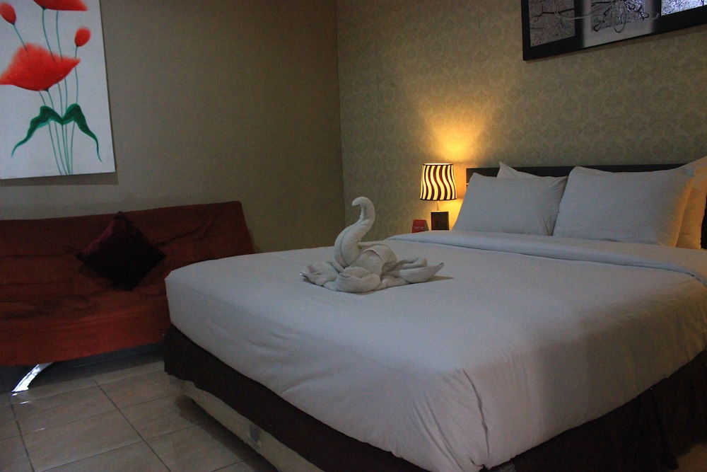 Sans Sunset Point Seminyak 33/69