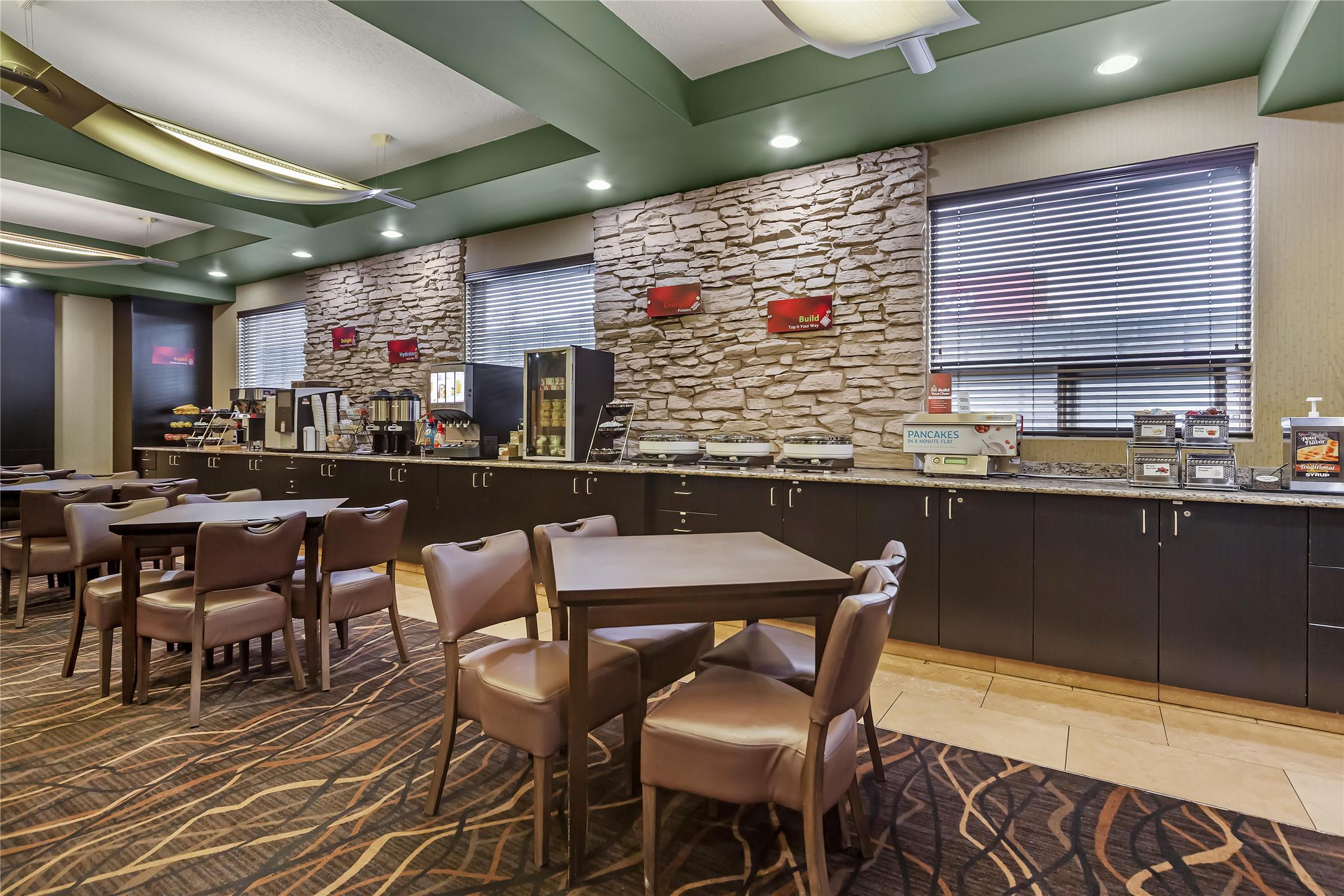 Best Western Plus The Inn At St. Albert 24/38