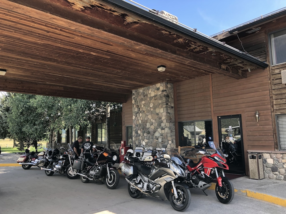 Ridgway-Ouray Lodge and Suites 46/51