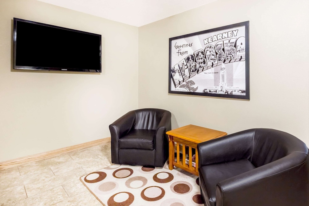 Super 8 By Wyndham Kearney 20/33