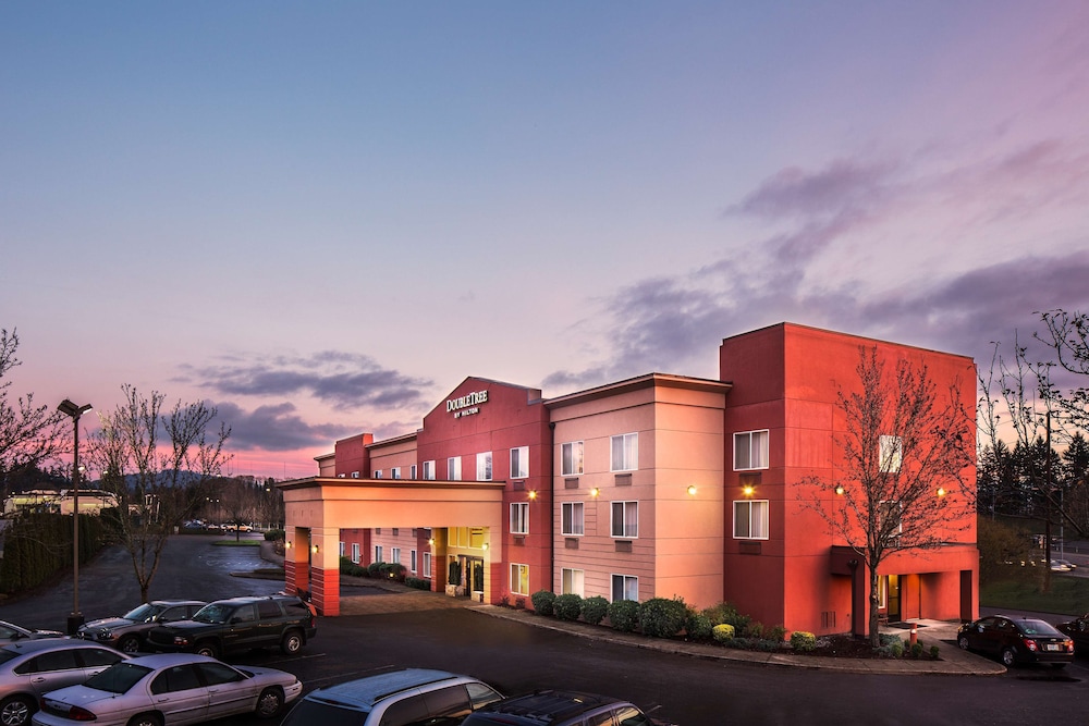 DoubleTree by Hilton Portland - Beaverton 1/17
