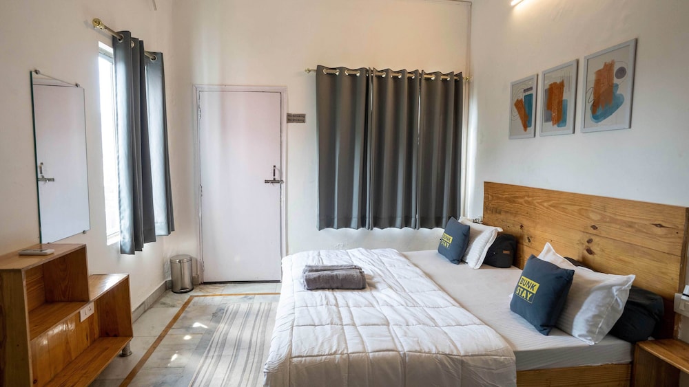 Bunk Stay Rishikesh 11/43