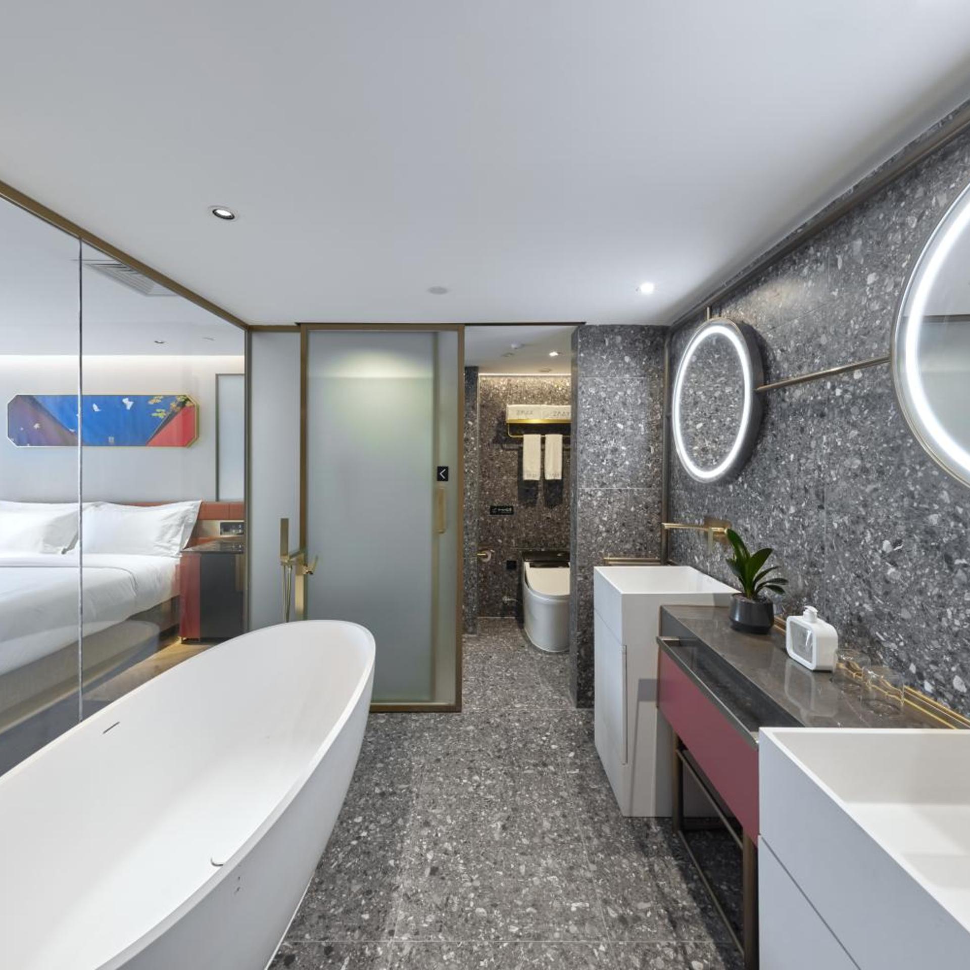 M Hotel (Beijing Tiananmen Square Qianmen Metro Station) 43/48
