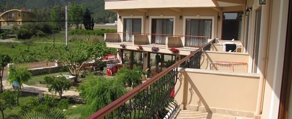 Adrasan Deniz Hotel 5/35