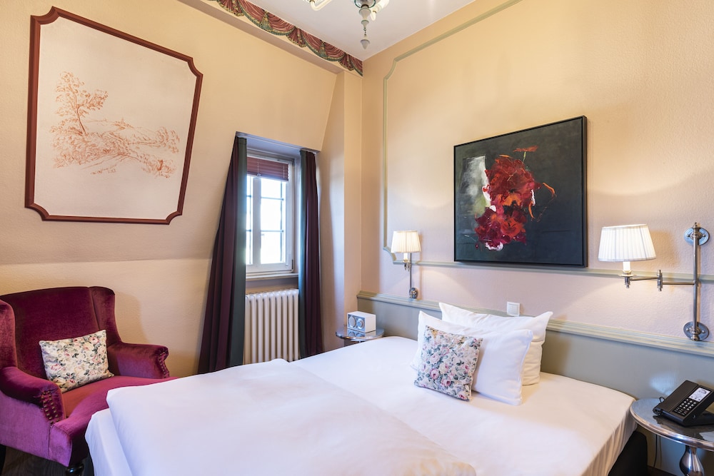 Hotel Wurzburger Hof 12/50