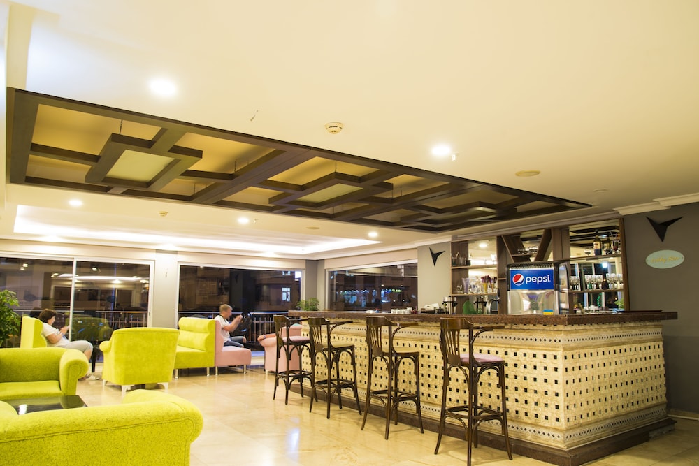 SunBeach Hill Hotel (ex Side Town by Z Hotels) 19/31