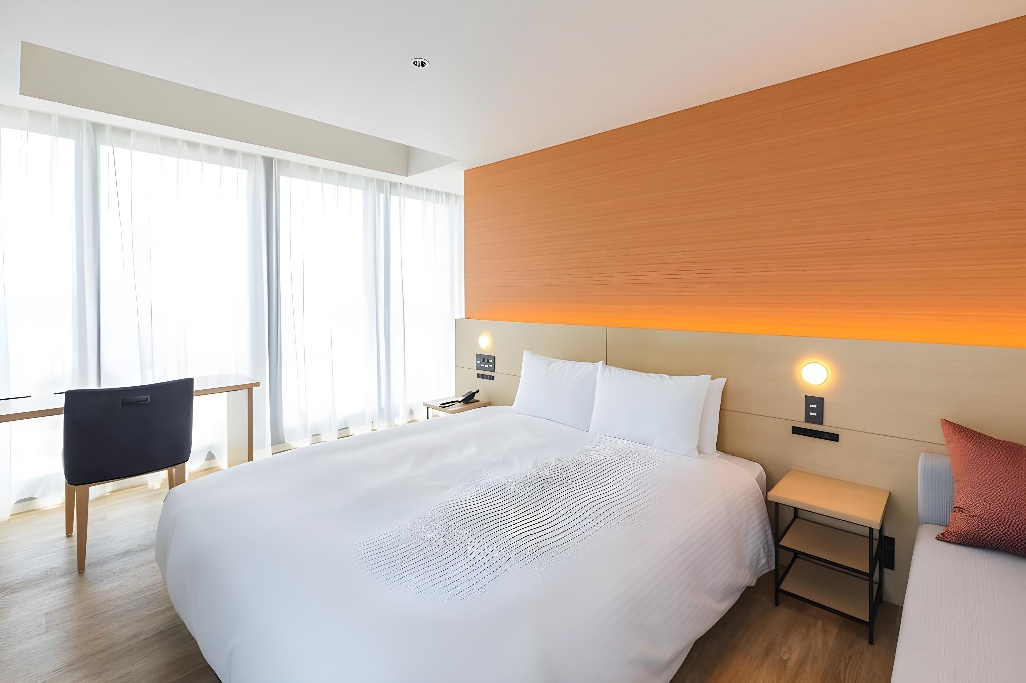 Residential, Double Bed, Corner