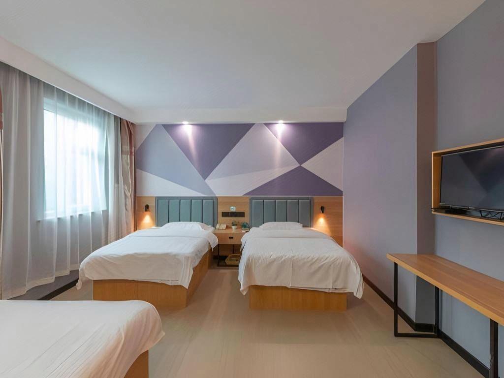 Fashion, Family, Queen and Twin Beds