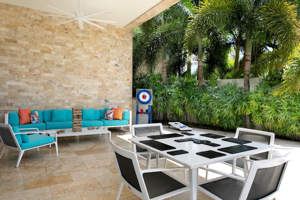 HYATT PLACE SAN JUAN/CITY CENTER 51/74