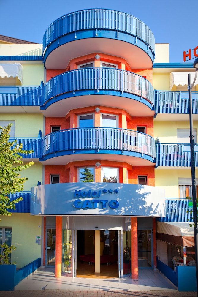 Hotel Catto Suisse 1/36