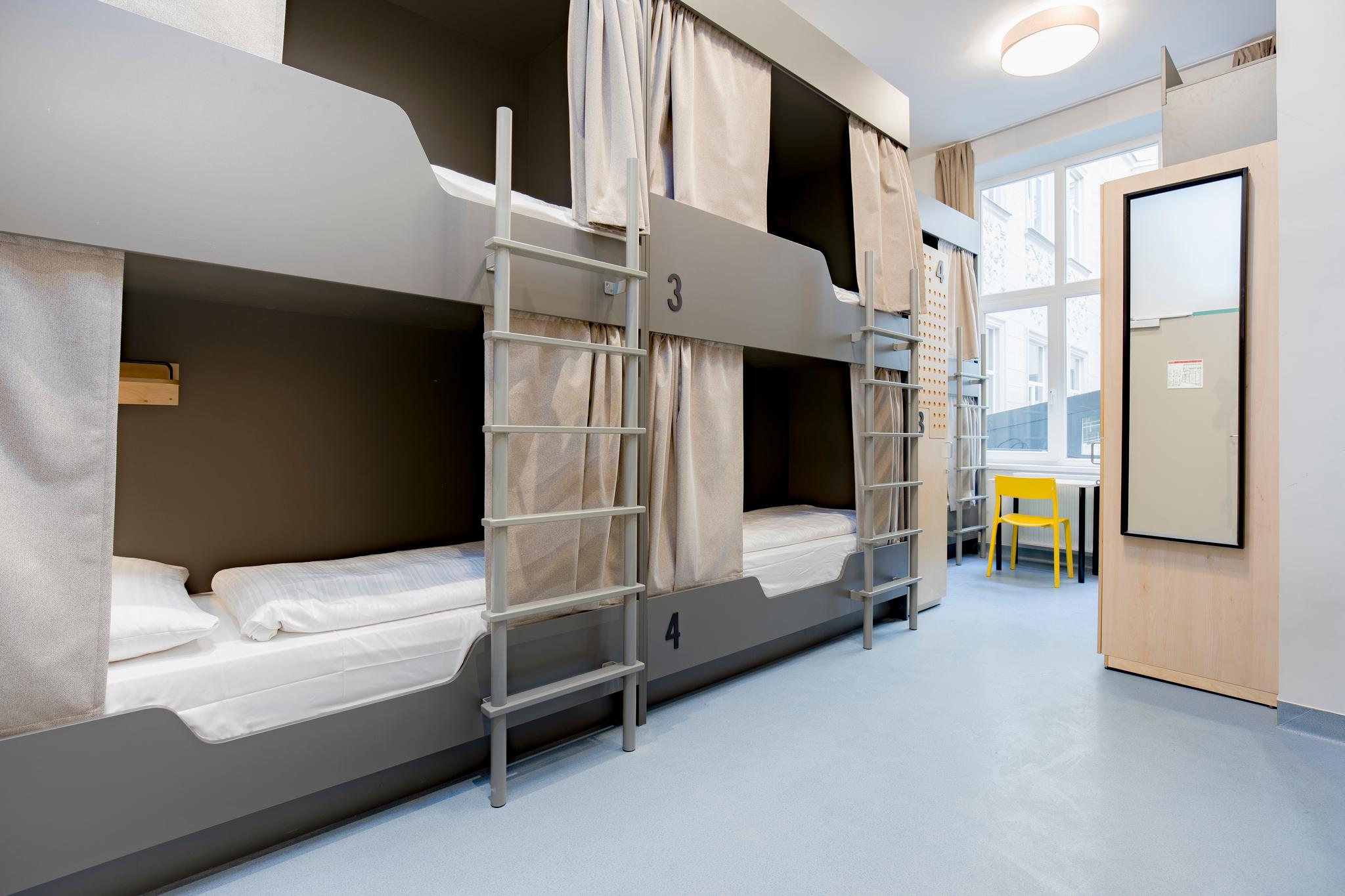 Mixed Dorm, 10 Beds