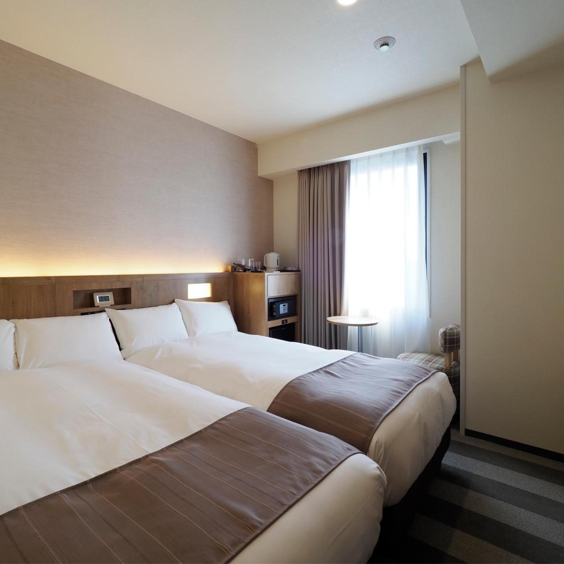 Plus, Superior, Twin Beds, Lounge Access