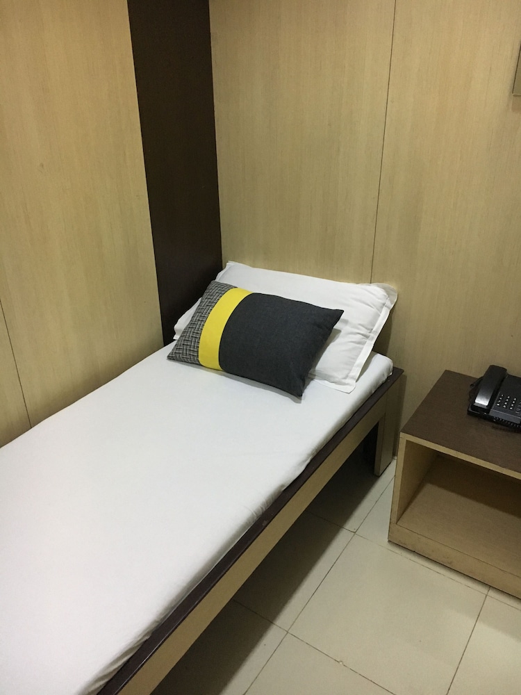 Istay Hotels Andheri Midc 18/49