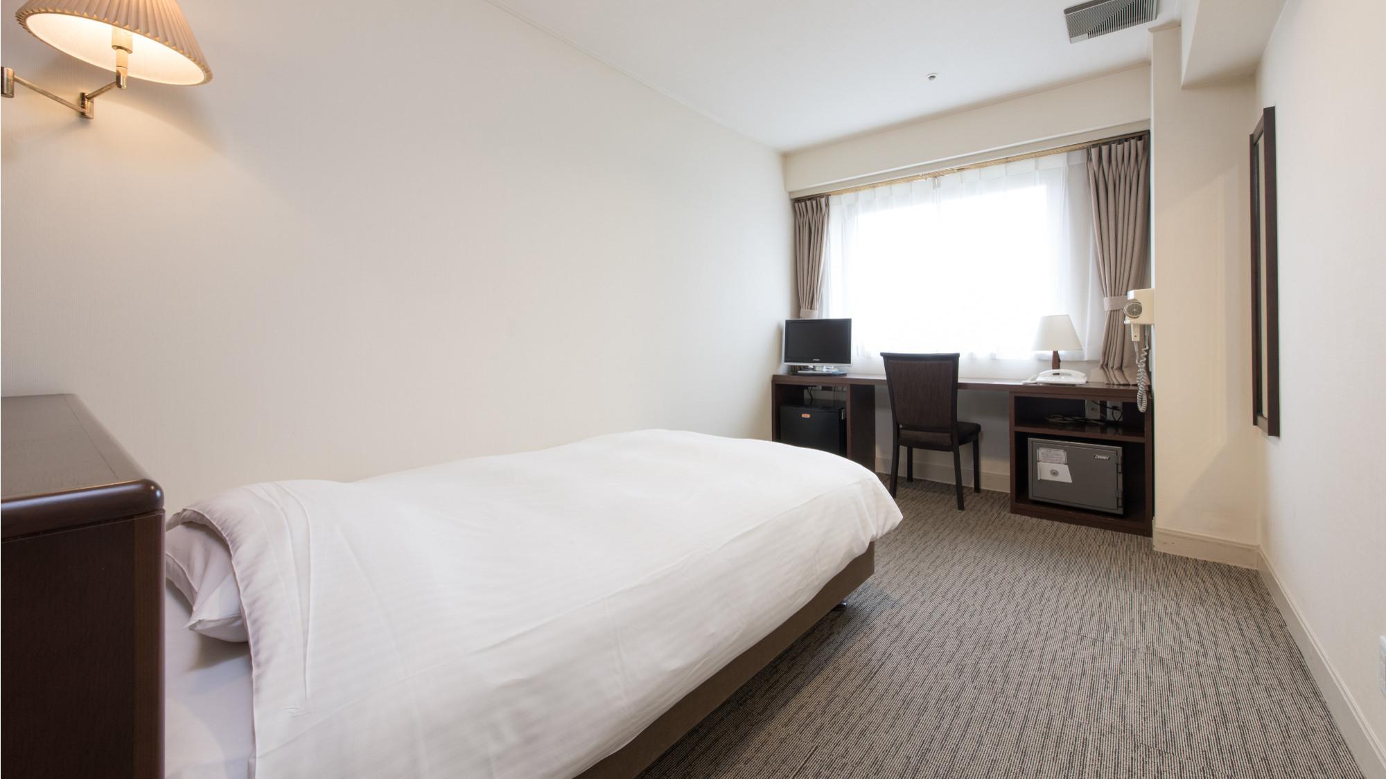 Room, Single, Open Space