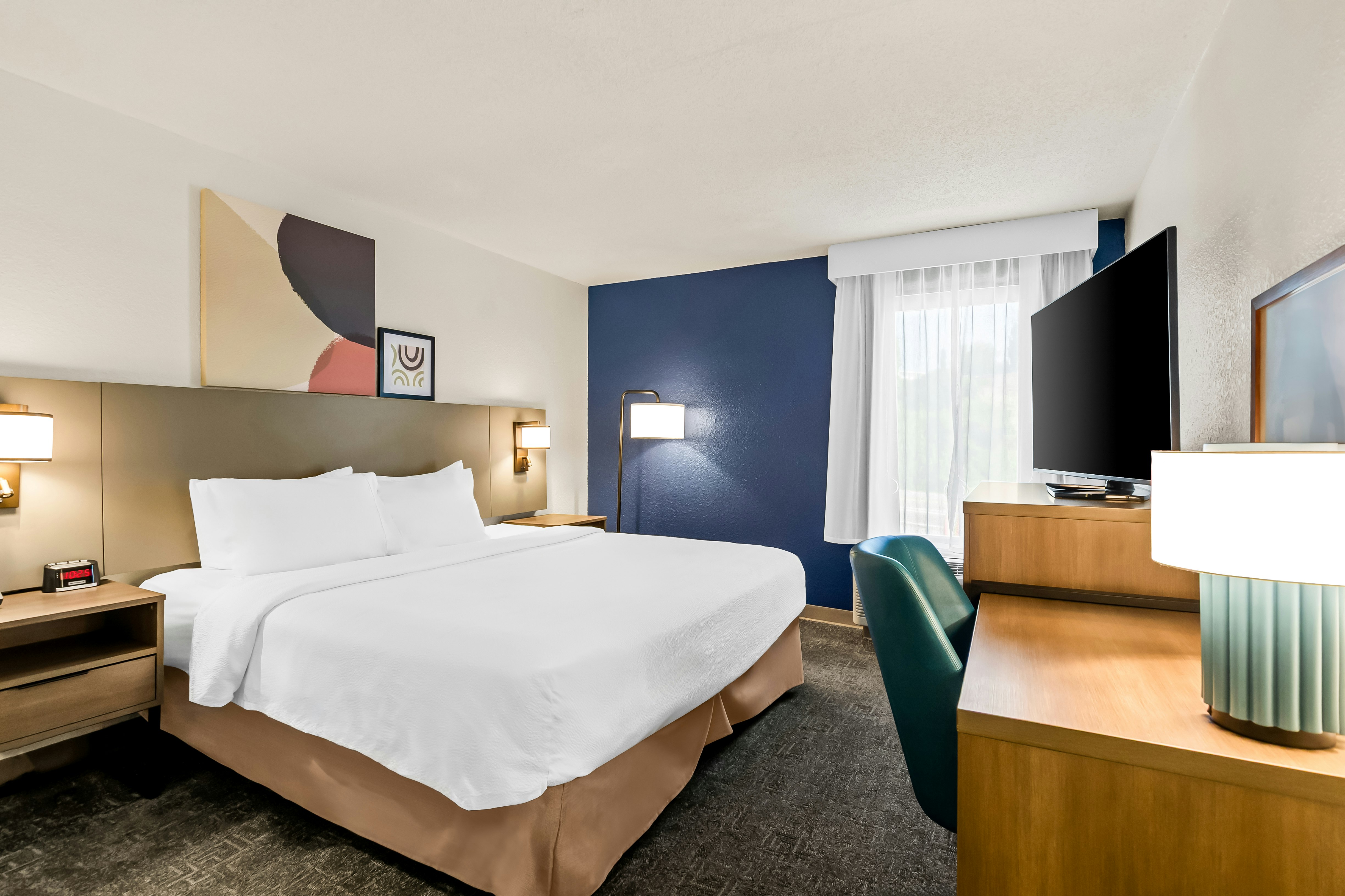 Room, King Bed, Accessible