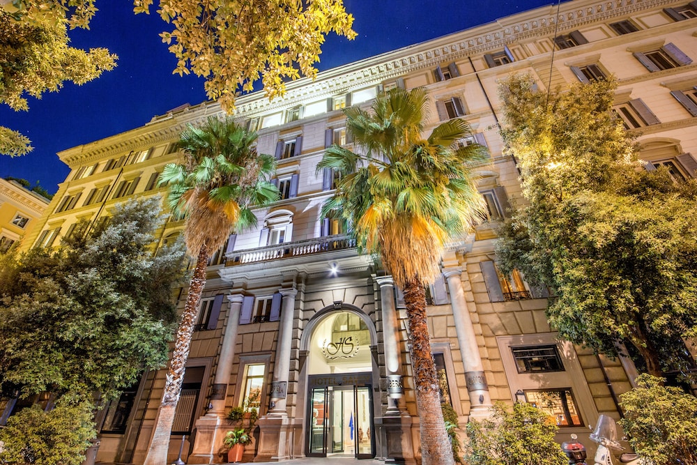 Savoy Hotel Rome 2/34