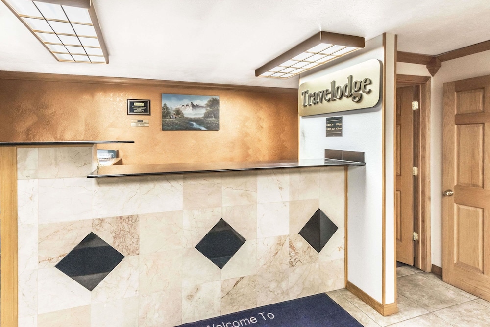 Travelodge By Wyndham Bloomington 6/62