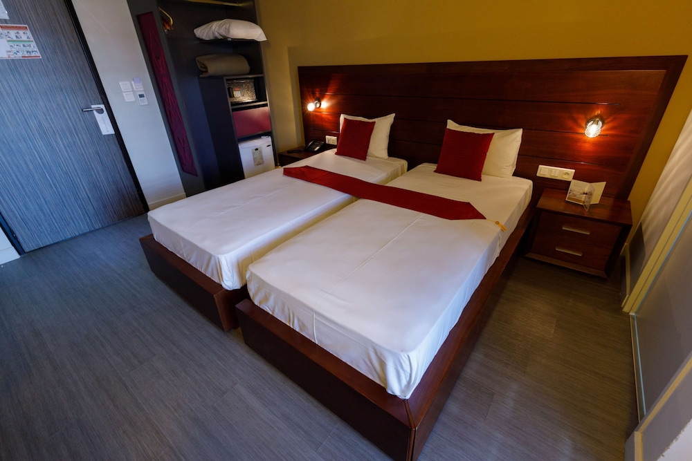 Tulip Inn Sainte Clotilde La Reunion 23/66