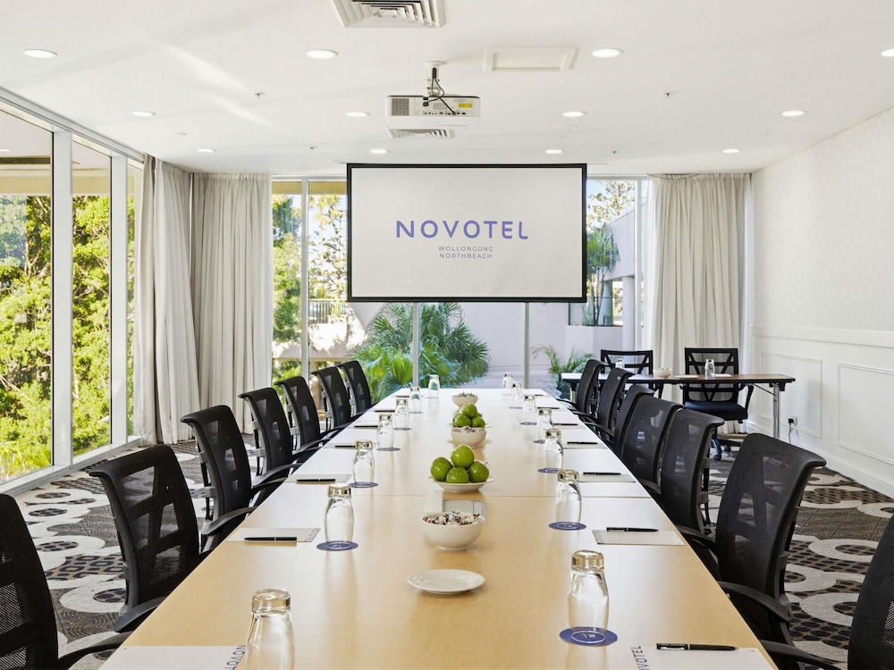 Novotel Wollongong Northbeach 57/69