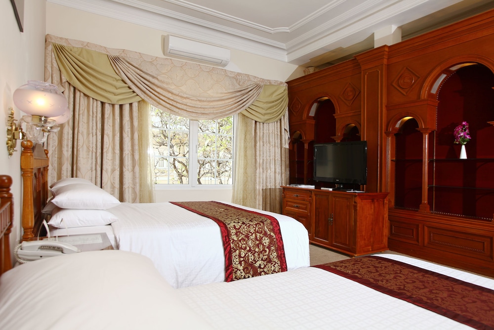 Heritage، Continental Saigon 5/7
