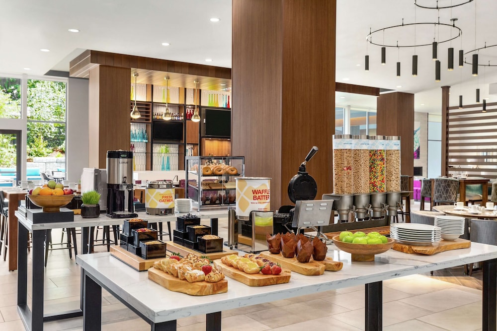Hilton Garden Inn Seattle Airport 28/43